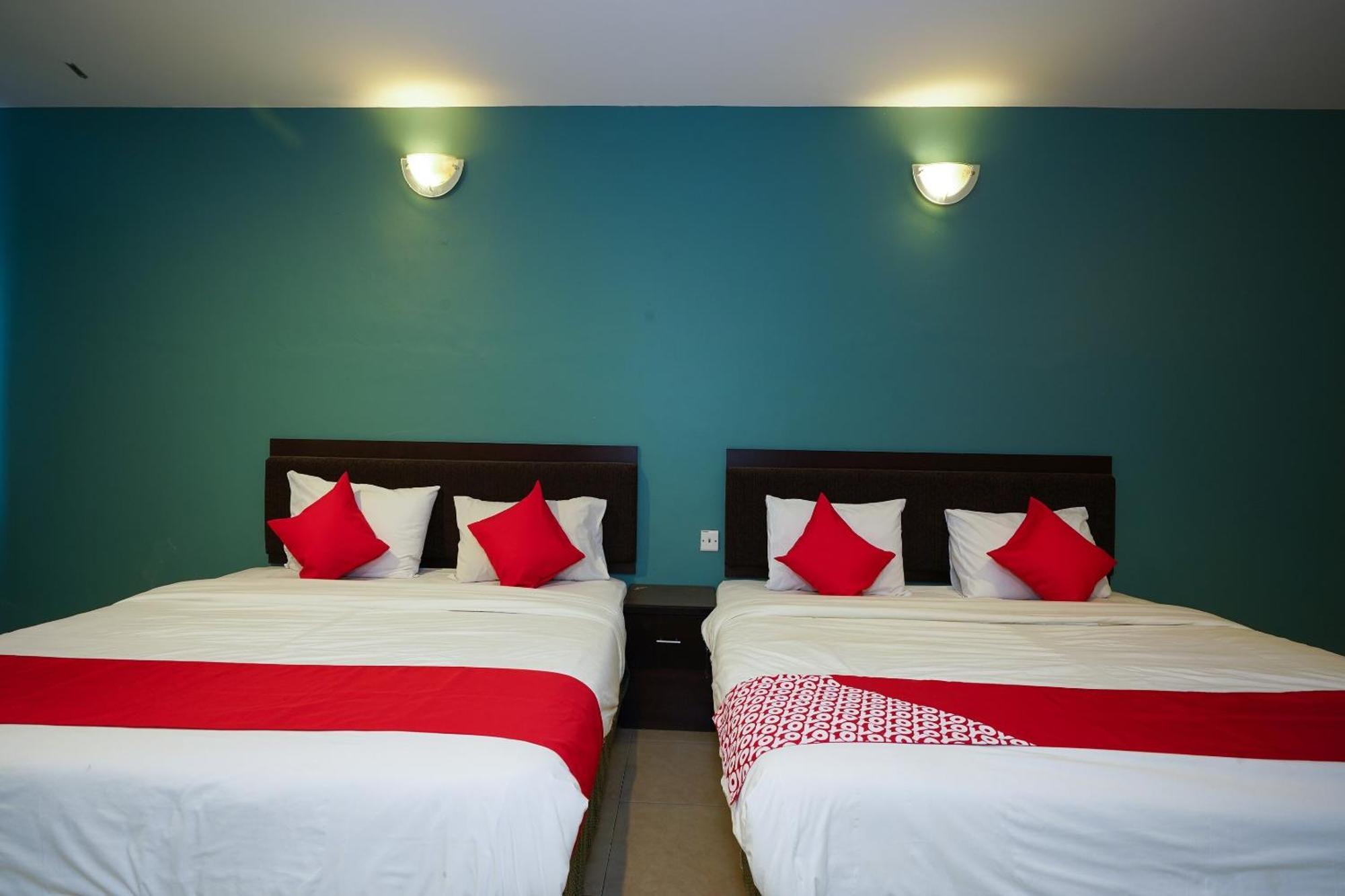 Hotel O Hotel Orchard Inn Lumut Eksteriør billede
